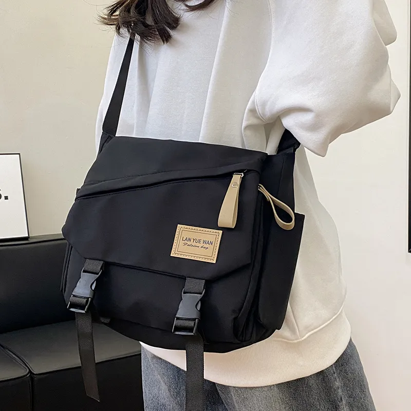 Men's Messenger Bag Japanese Style Large Capacity Crossbody Bag - 2