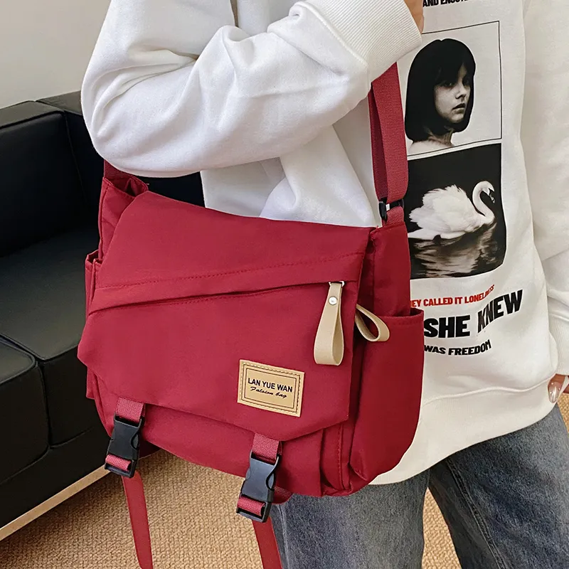 Men's Messenger Bag Japanese Style Large Capacity Crossbody Bag - 5