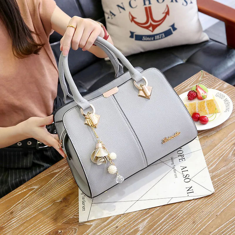 Luxury Tote Bag for Women Large Capacity Crossbody Shoulder Bag Fashionable - 3