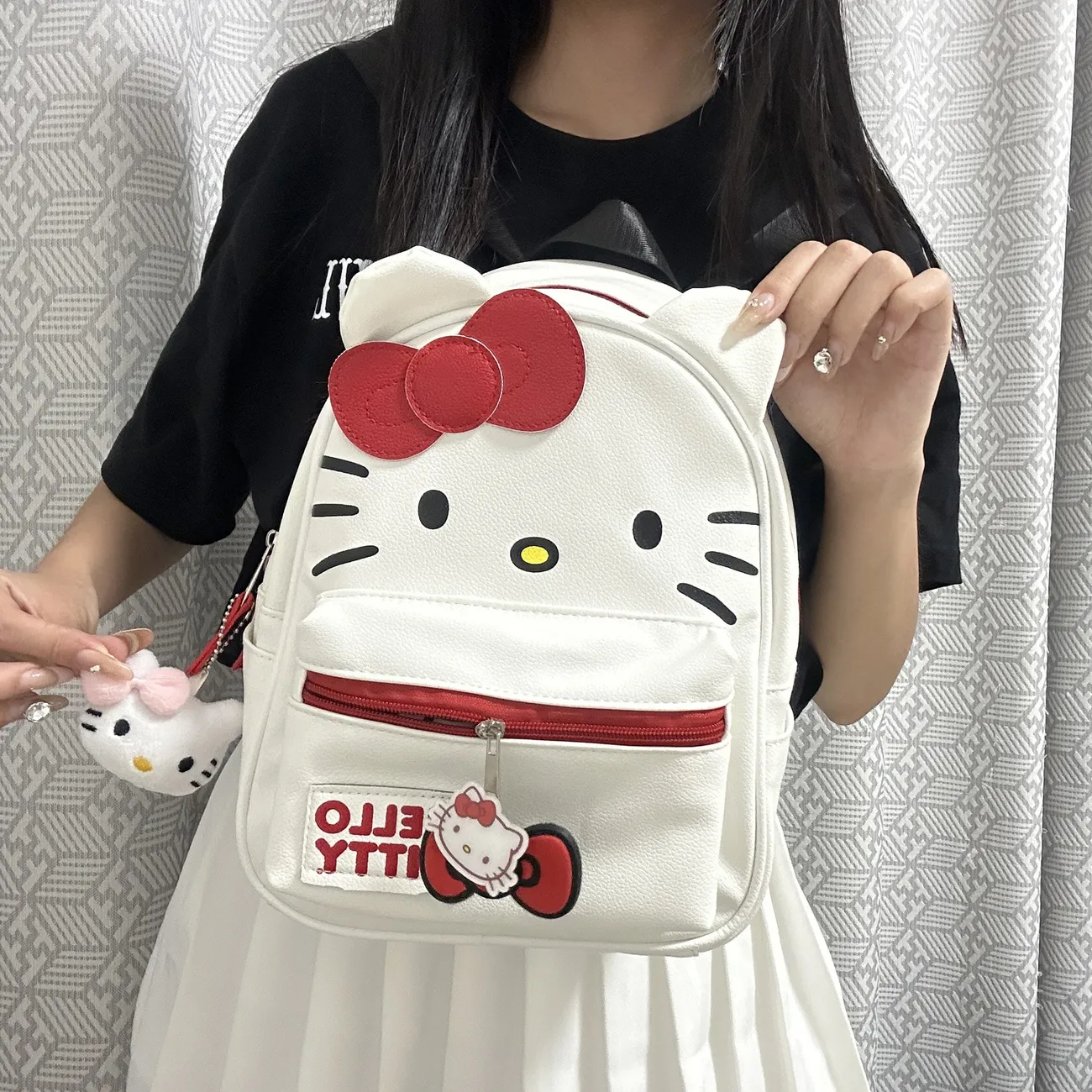 Hello Kitty Backpack for Girls, Cute Cartoon School Bag, Durable & Stylish - 2