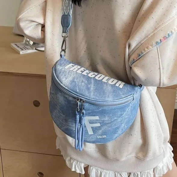 Saddle Bag 2025 Trendy Ins Style Crossbody Bag for Street Fashion - 4