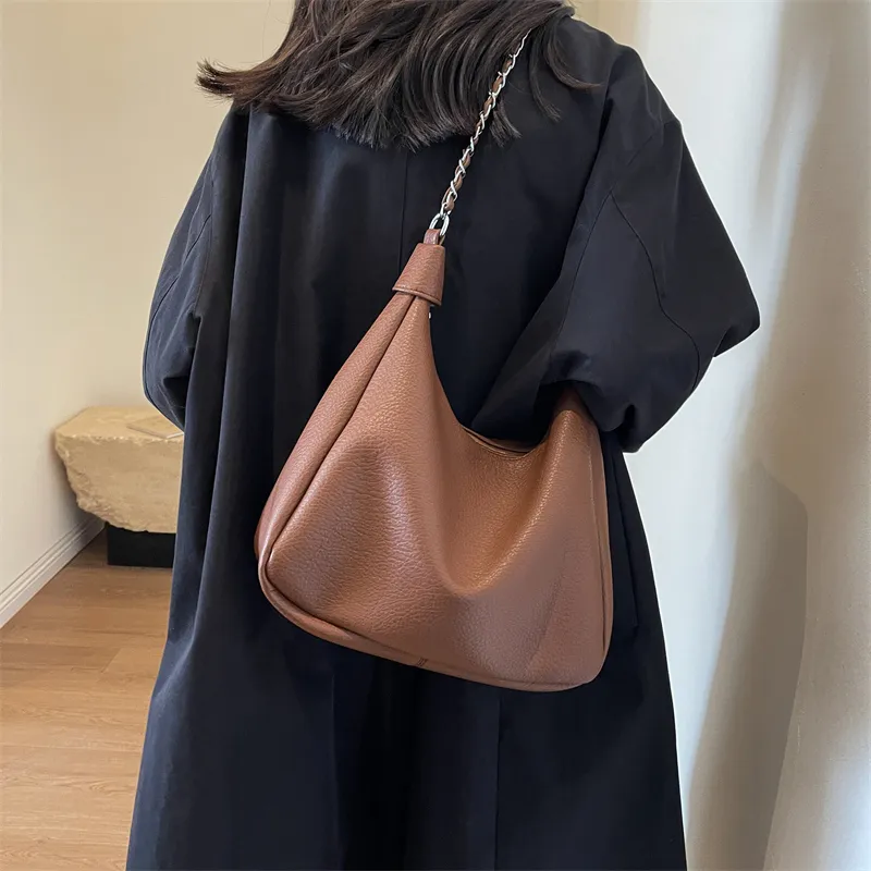 Stylish Tote Bag for Women, Large Capacity Shoulder Crossbody Bag - 5