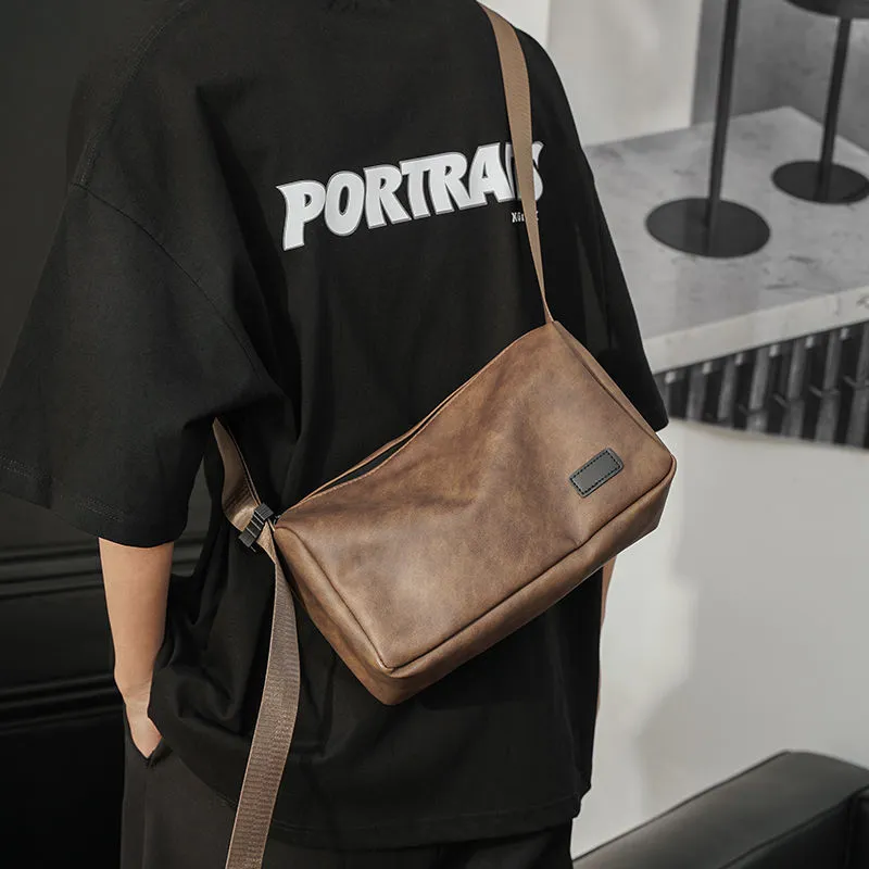 2022 Retro Messenger Bag Men's PU Crossbody Bag with Studs - 1