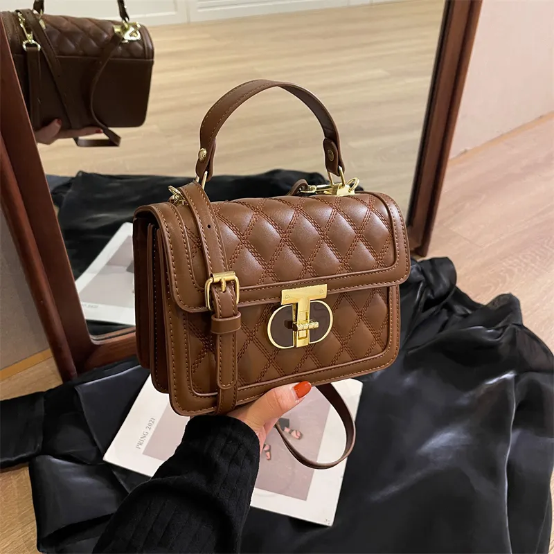 Chanel Style Bag 2024 New Crossbody Shoulder Bag with Stitching - 2