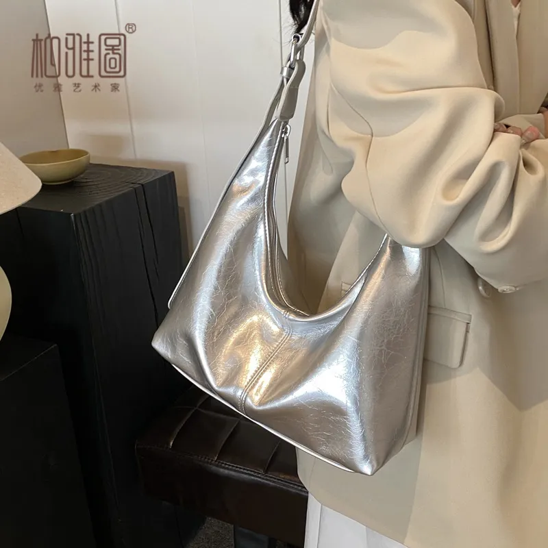 Stylish PU Shoulder Bag Large Capacity Crossbody Bag for Women - 3