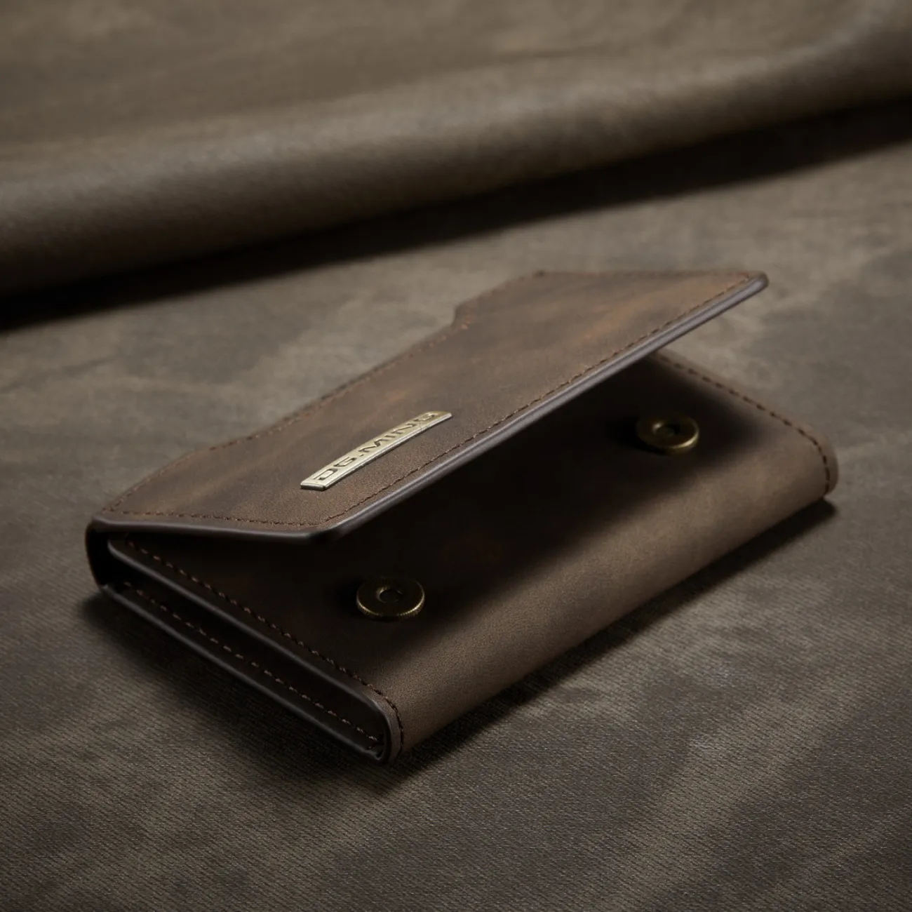 Ultra Thin RFID Blocking Card Holder Wallet, Minimalist Vertical Design - 1