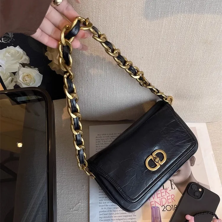 2024 Wrinkled Chain Underarm Bag Retro Commute Crossbody PU Shoulder Bag - 1