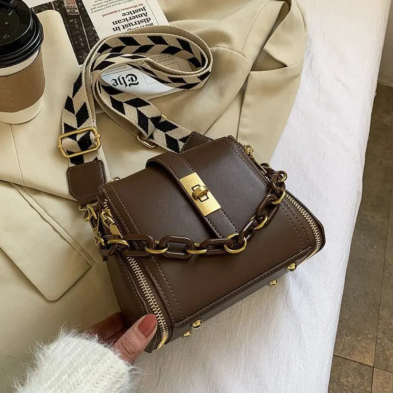 Stylish Shoulder Bucket Bag 2023, Wide Strap Crossbody Purse for Women - 3