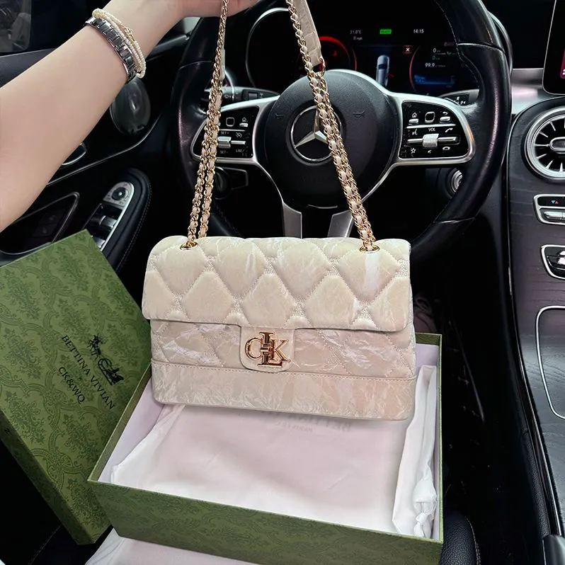Luxury Quilted Chain Shoulder Bag - Fashionable & Versatile Crossbody - 2