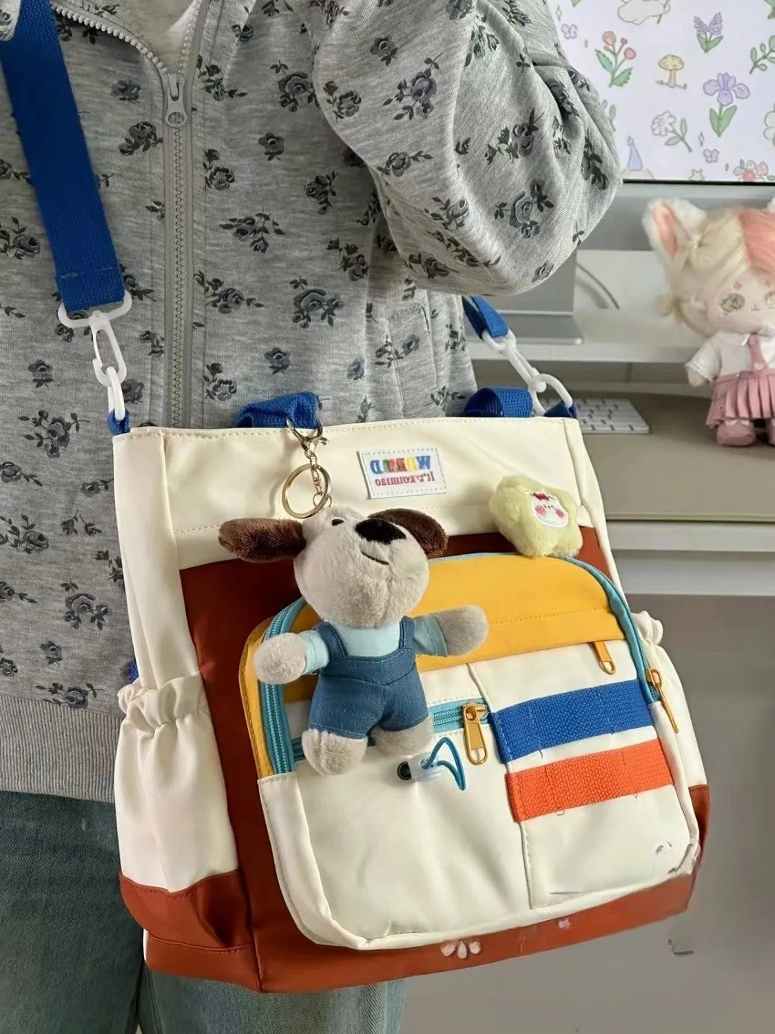 Ins Style Vintage Backpack for Women, Large Capacity Shoulder Bag - 4