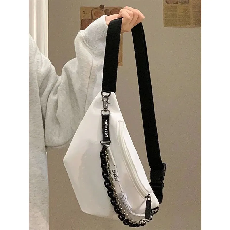 Geometric Saddle Crossbody Bag with Chain Strap for Women, White & Black - 1