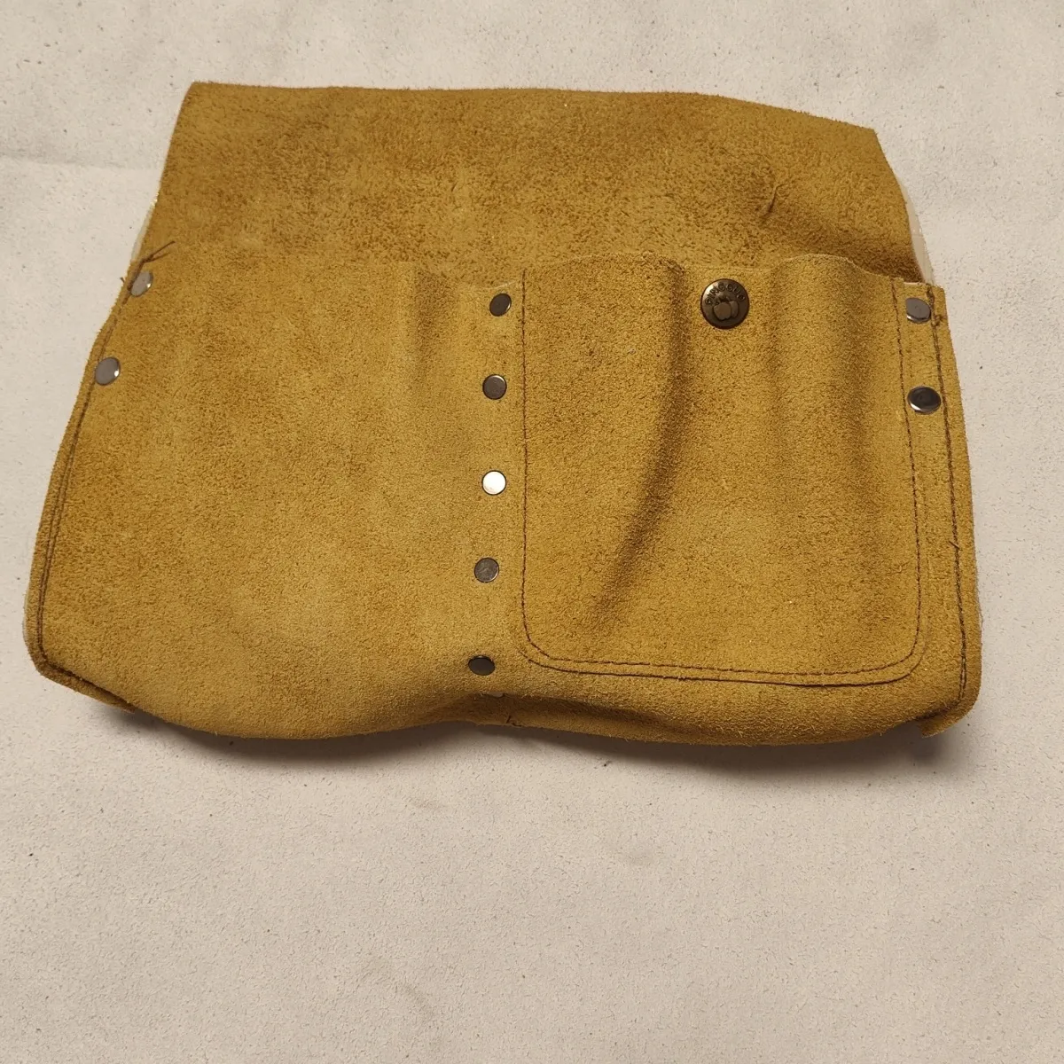 Nail Pouch Yellow Leather Tool Belt for Construction Work Durable - 1