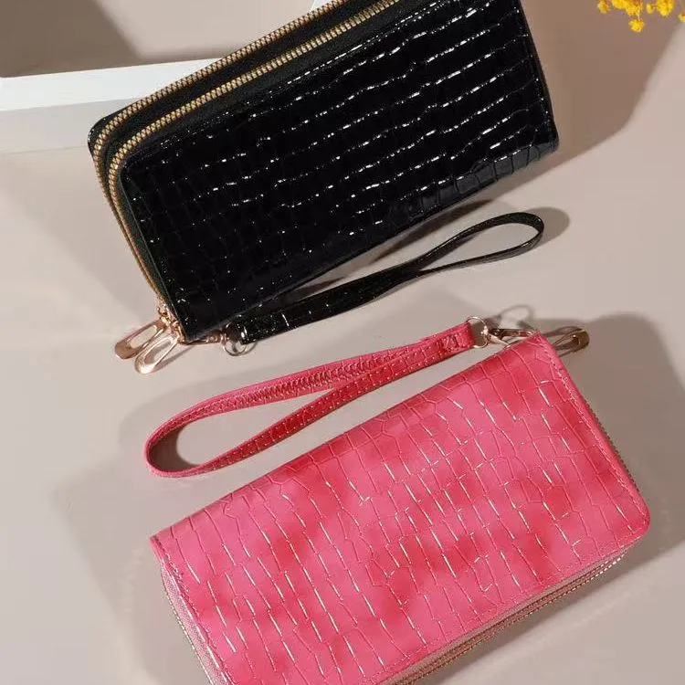 Women's Long Zip Wallet with Card Slots & Phone Pocket, Fashionable Clutch - 3