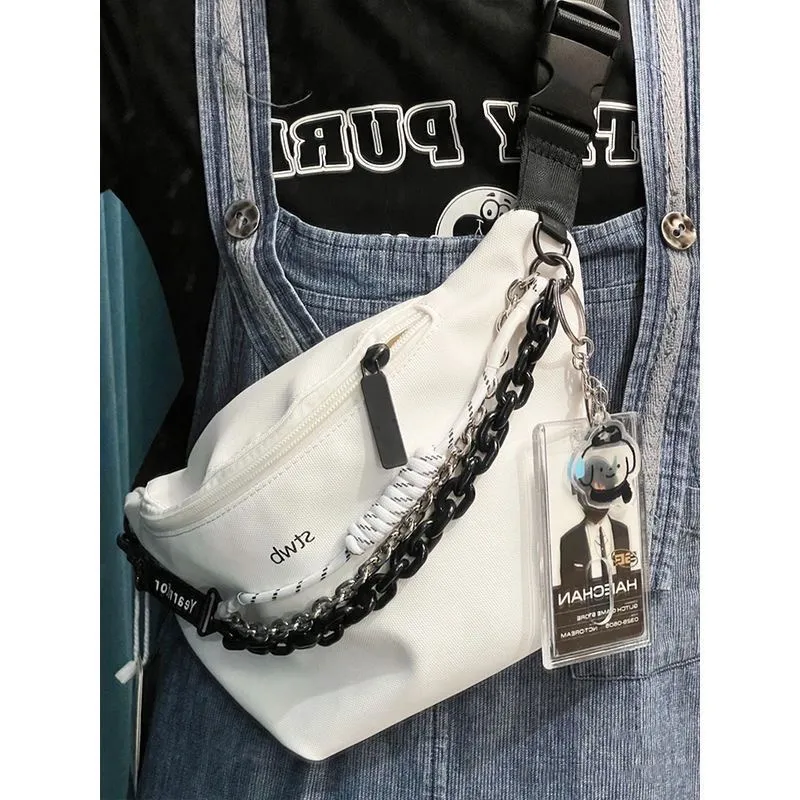 Geometric Saddle Crossbody Bag with Chain Strap for Women, White & Black - 5