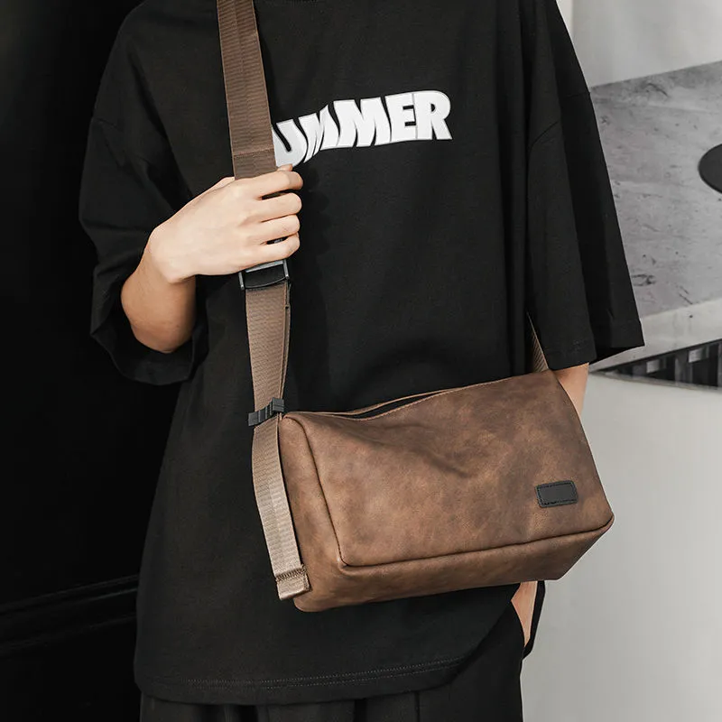 2022 Retro Messenger Bag Men's PU Crossbody Bag with Studs - 2