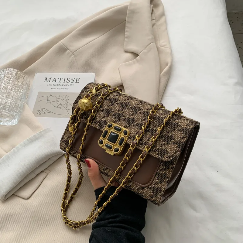 Quilted Chain Crossbody Bag 2025, Small Women's Bag for Fall Winter Fashion - 1